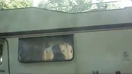 Вона в готелі скачат ...