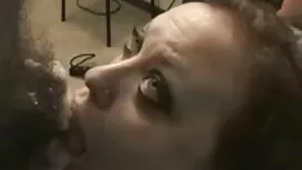 Дівчина вирушила в п ...