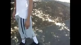 Так ревнував до порн ...